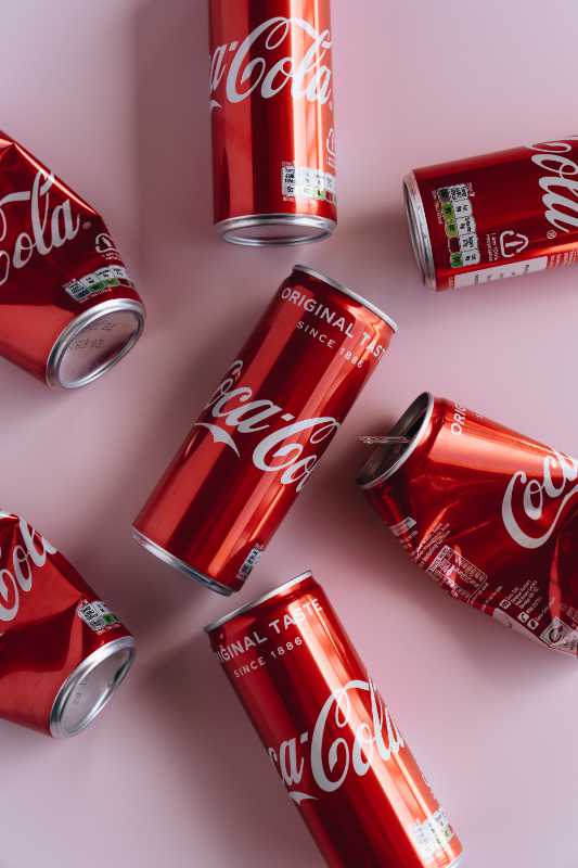 Sustainability represent re-use the cans of Coca Cole the big brand. By asking Diamond for marketing and business solutions